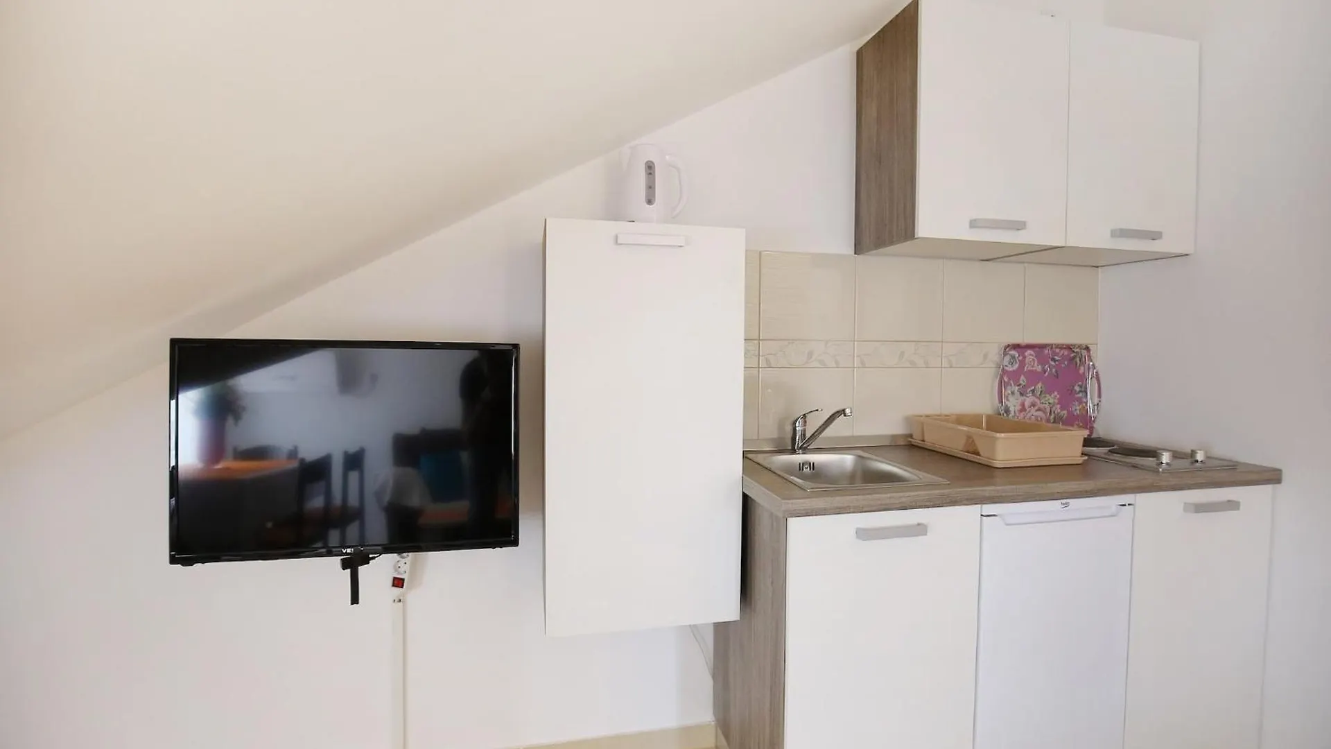 Apartments Kapetan Sukošan